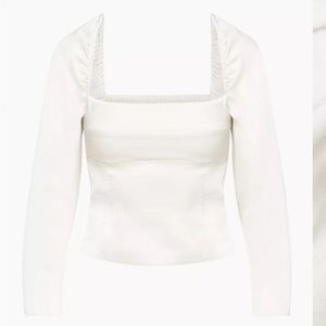 NWOT Aritzia Wilfred Fate Blouse in Birch Size S